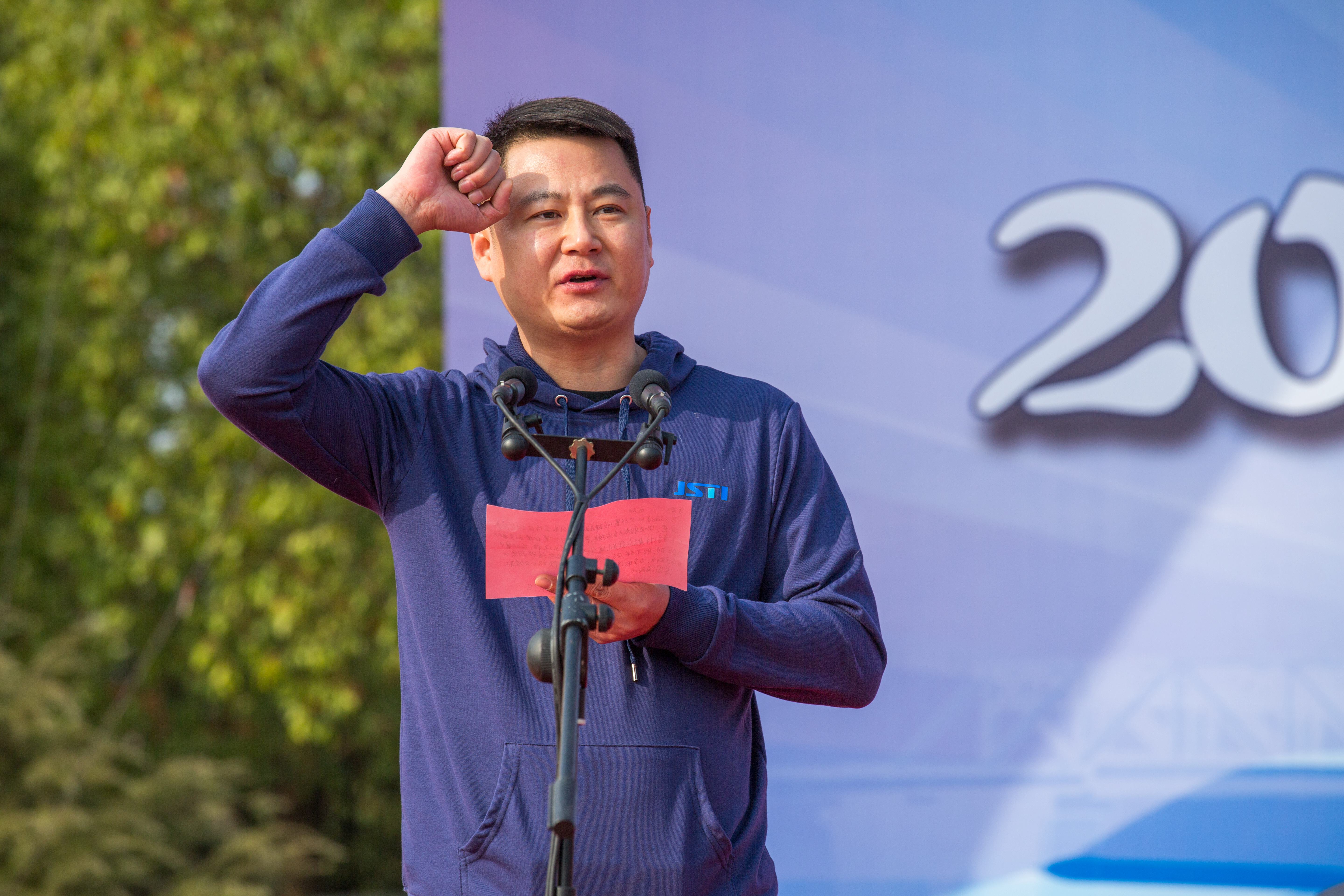 尤文图斯砥砺前行：冠军荣誉路上奋勇拼搏的简单介绍